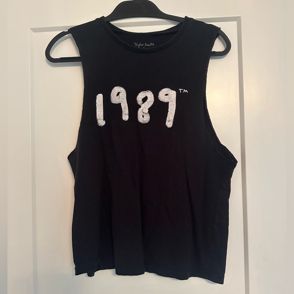 Taylor Swift 1989 Muscle Tank Concert Tee - Picture 1 of 2